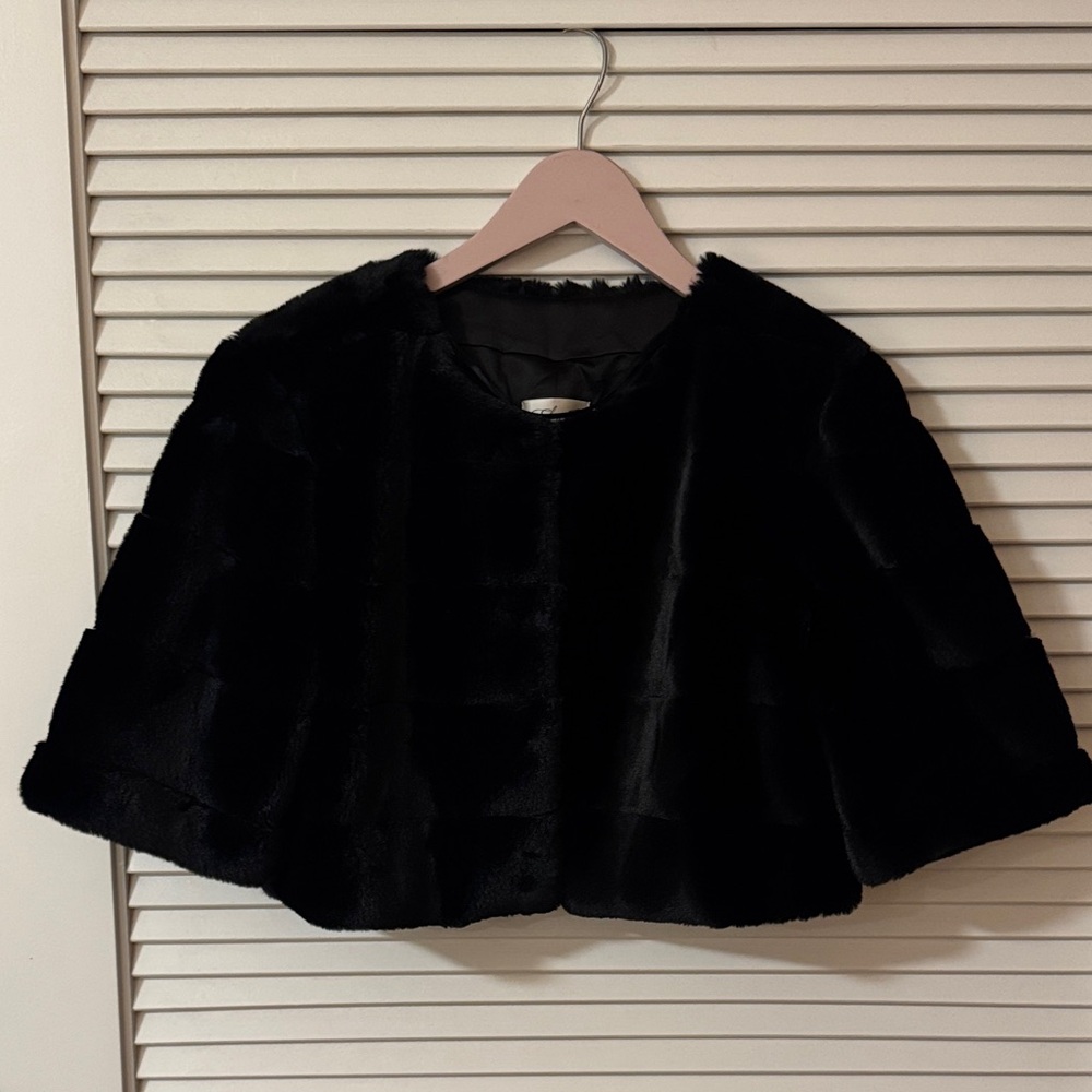 Eliza J Black Satin Cape
